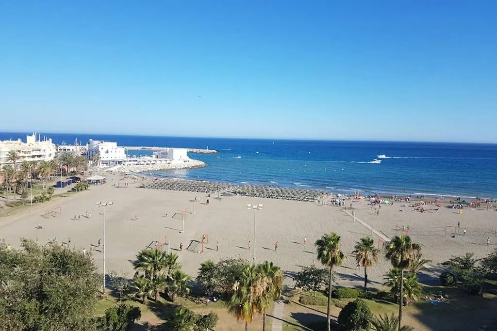 021 - Wonderful Beachfront Apartment With Stunning Sea Views Benalmádena 0*,  España