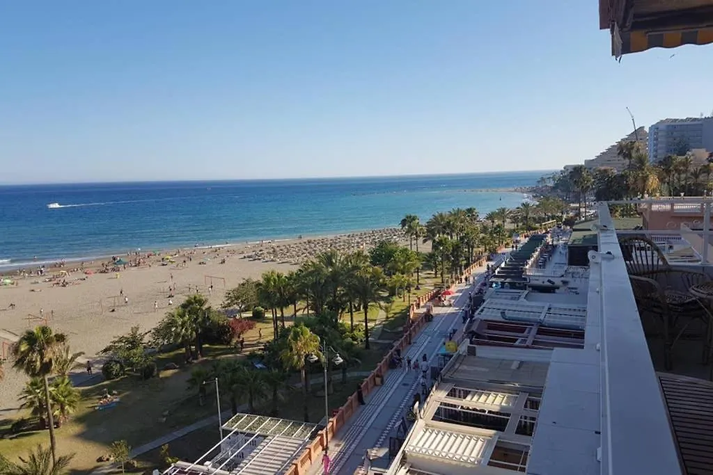 021 - Wonderful Beachfront Apartment With Stunning Sea Views Benalmádena